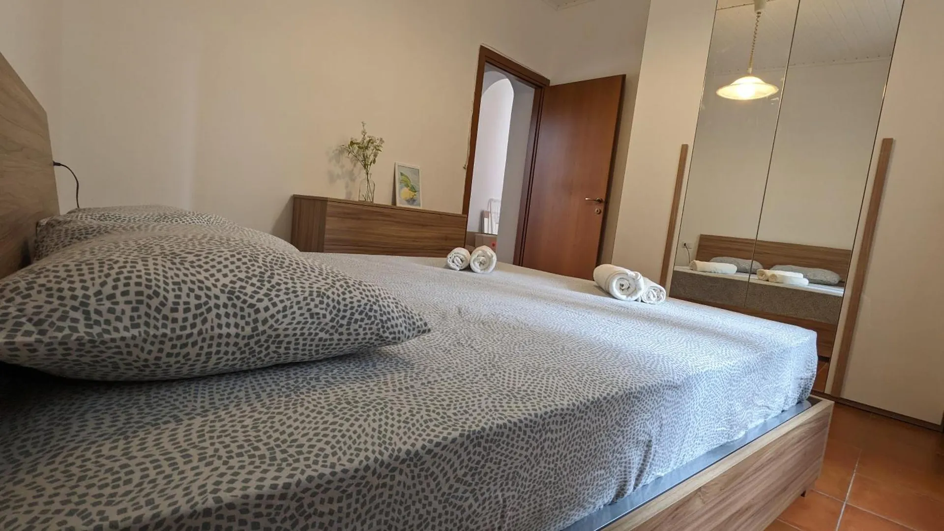 公寓 Lake Como Modern And Cozy Apt Live Like A Local